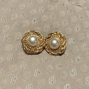Vintage Gold and Pearl Earrings